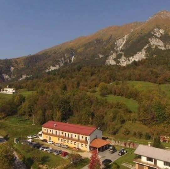 Locanda Dall'Orso Monteaperta Udine Taipana Exterior photo